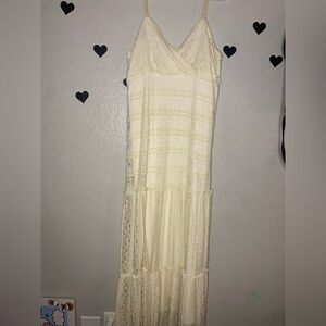 Ivory Lace Tiered Maxi Dress – Boho Cottagecore – Spaghetti Strap